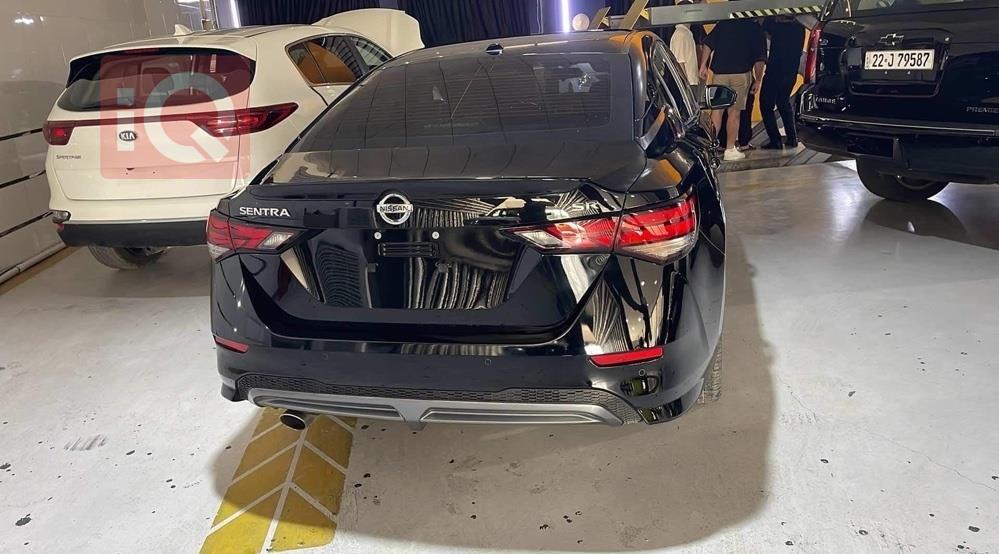 نيسان سنترا